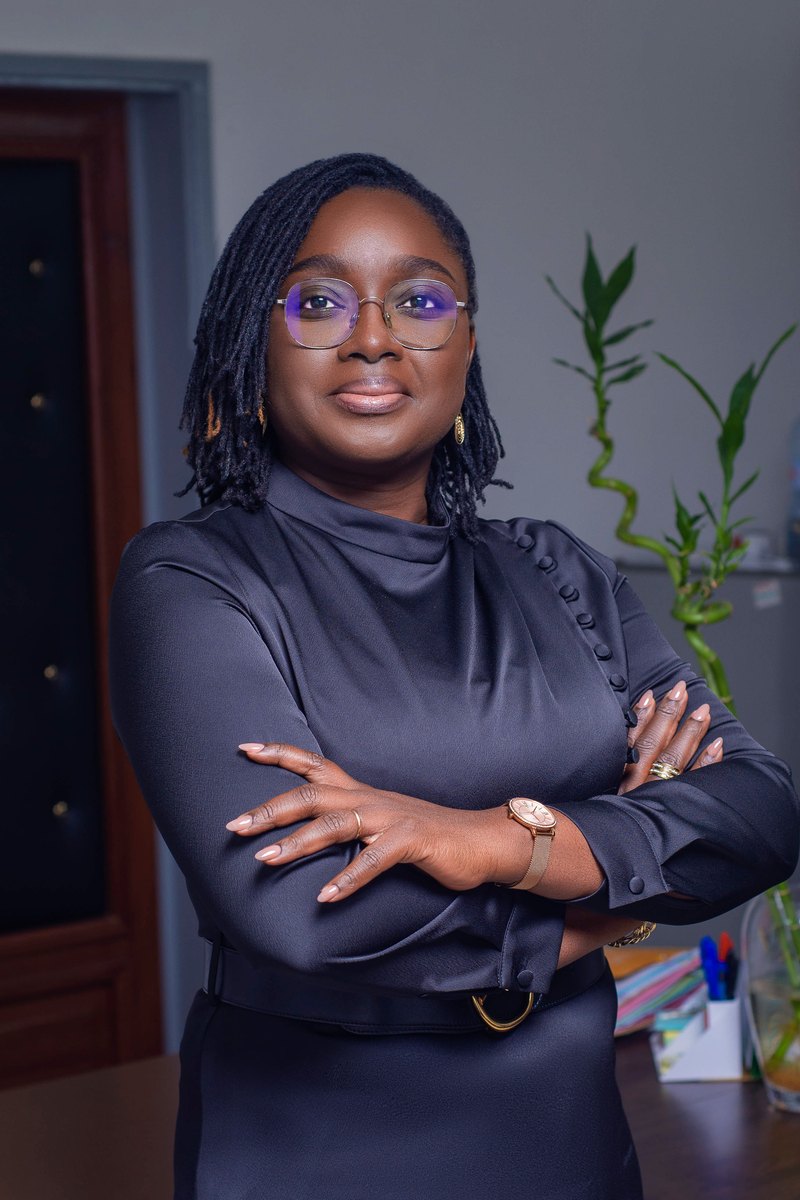 AKOTO OKRY Vicentia